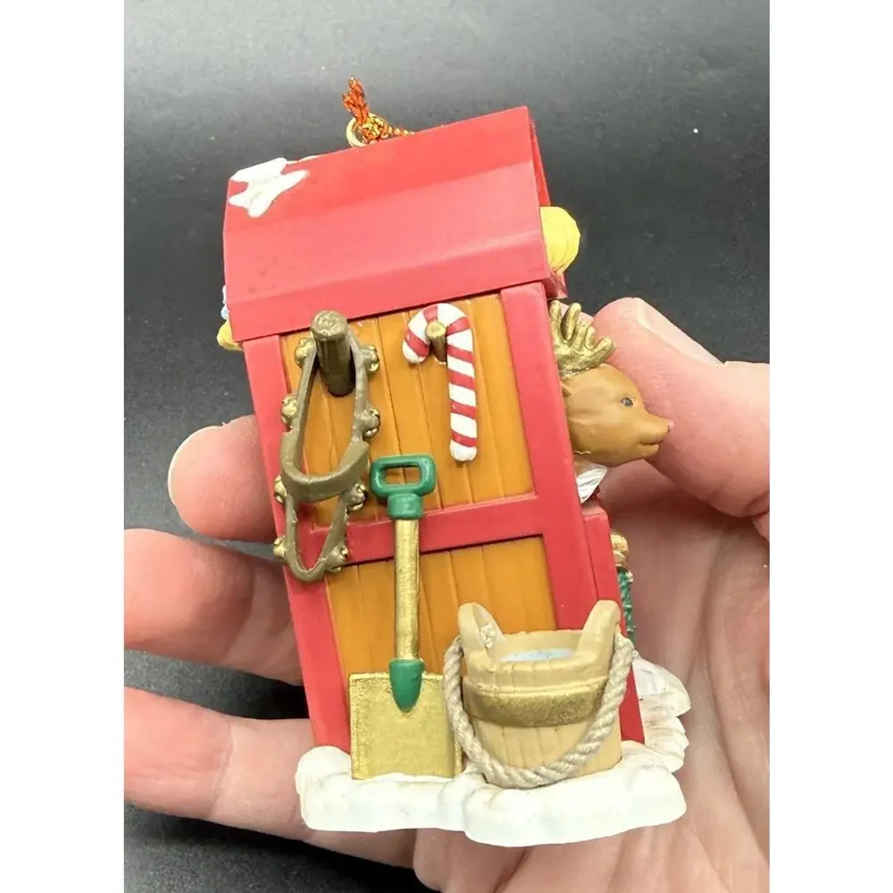 1992 Santa's Best Christmas Charmers Reindeer Retreat Vintage Ornament EUC -Lo16